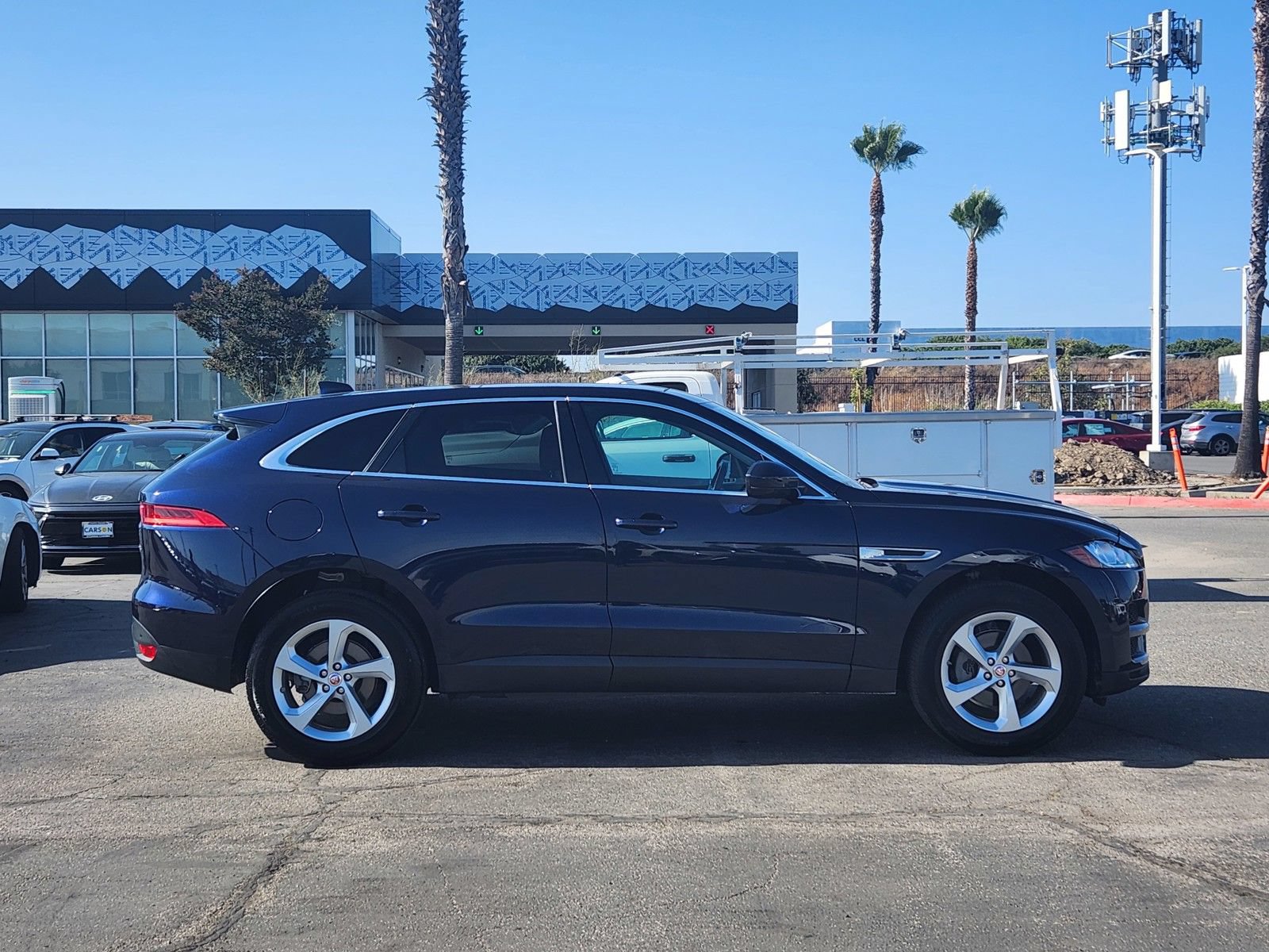 Used 2019 Jaguar F-PACE Premium AWD/4WD image 7
