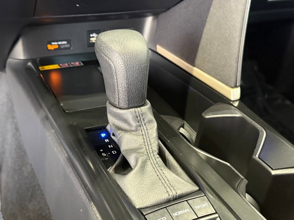 Certified 2025 Toyota Camry LE image 26