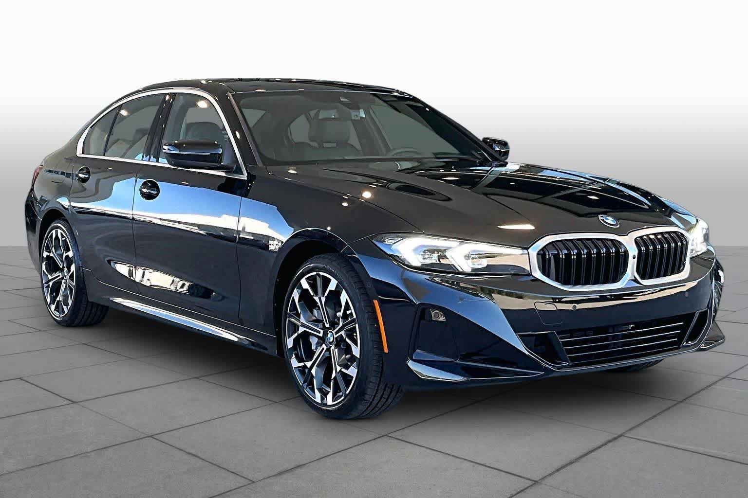 Used 2026 BMW 330i Sedan RWD image 2