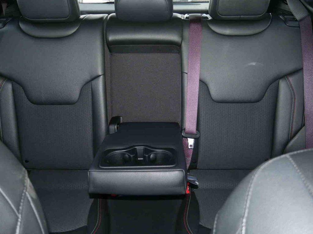 Certified 2024 Jeep Compass Trailhawk AWD/4WD image 30