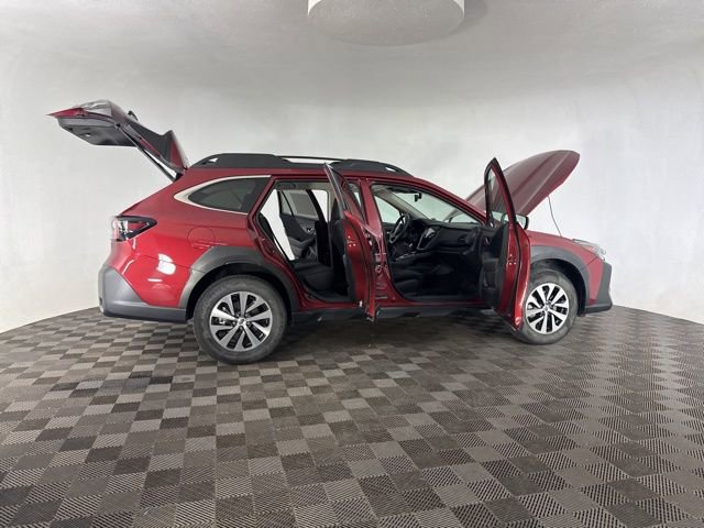 Used 2025 Subaru Outback Premium w/ Popular Package #1A image 18