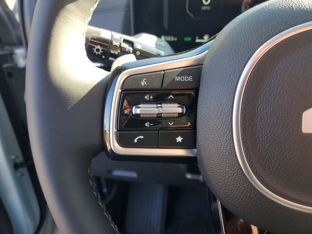 New 2026 Kia Carnival SX Prestige FWD image 11