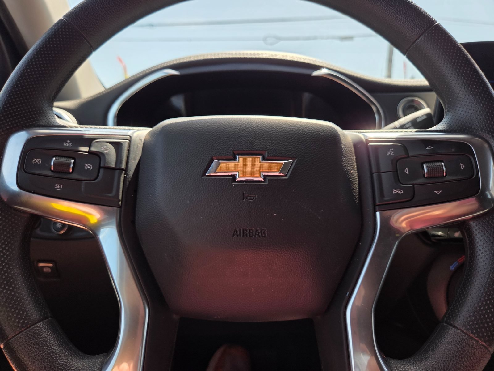 Used 2025 Chevrolet Blazer LT FWD image 16