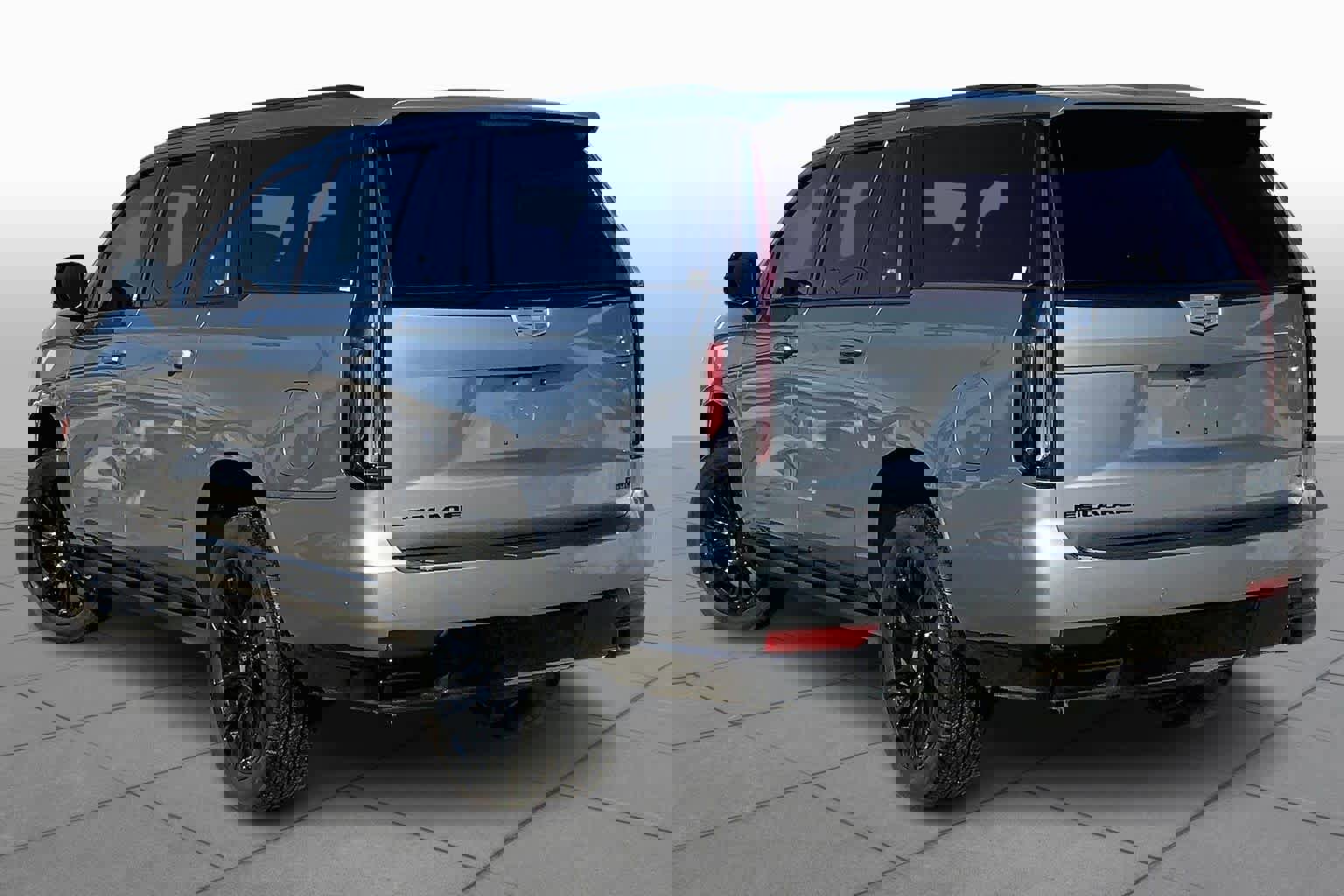 Used 2024 Cadillac Escalade ESV Sport w/ LPO, ONYX Package image 12