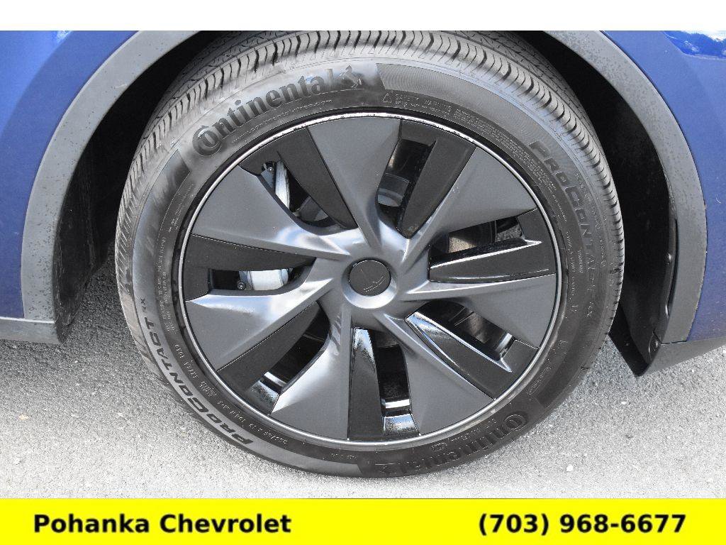 Used 2025 Tesla Model Y Long Range AWD/4WD image 29