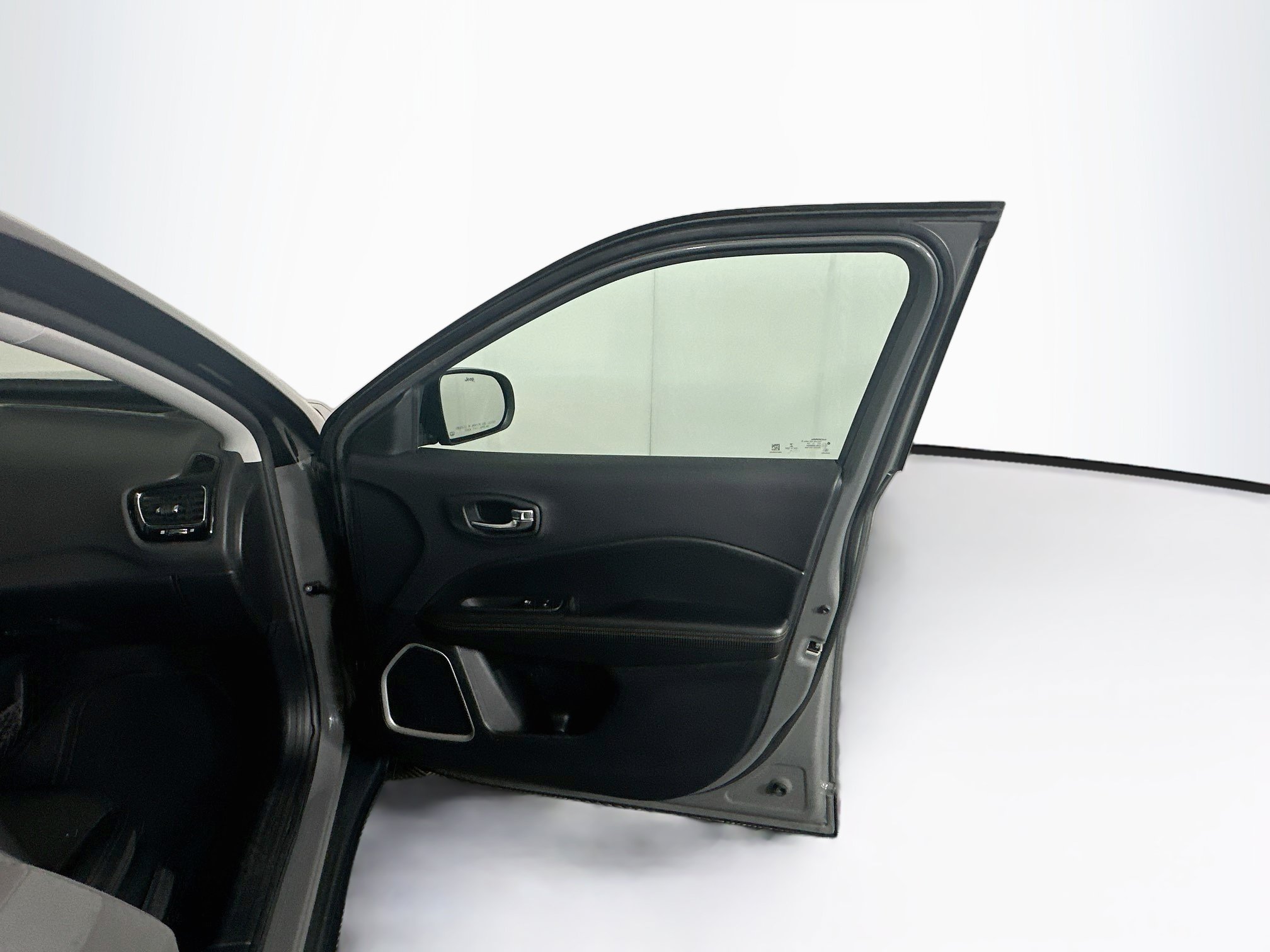 Used 2019 Jeep Compass Limited FWD image 29