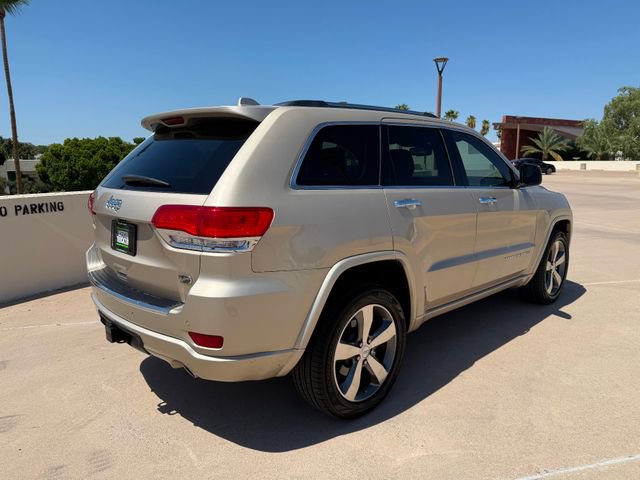 Used 2015 Jeep Grand Cherokee Overland AWD/4WD image 16