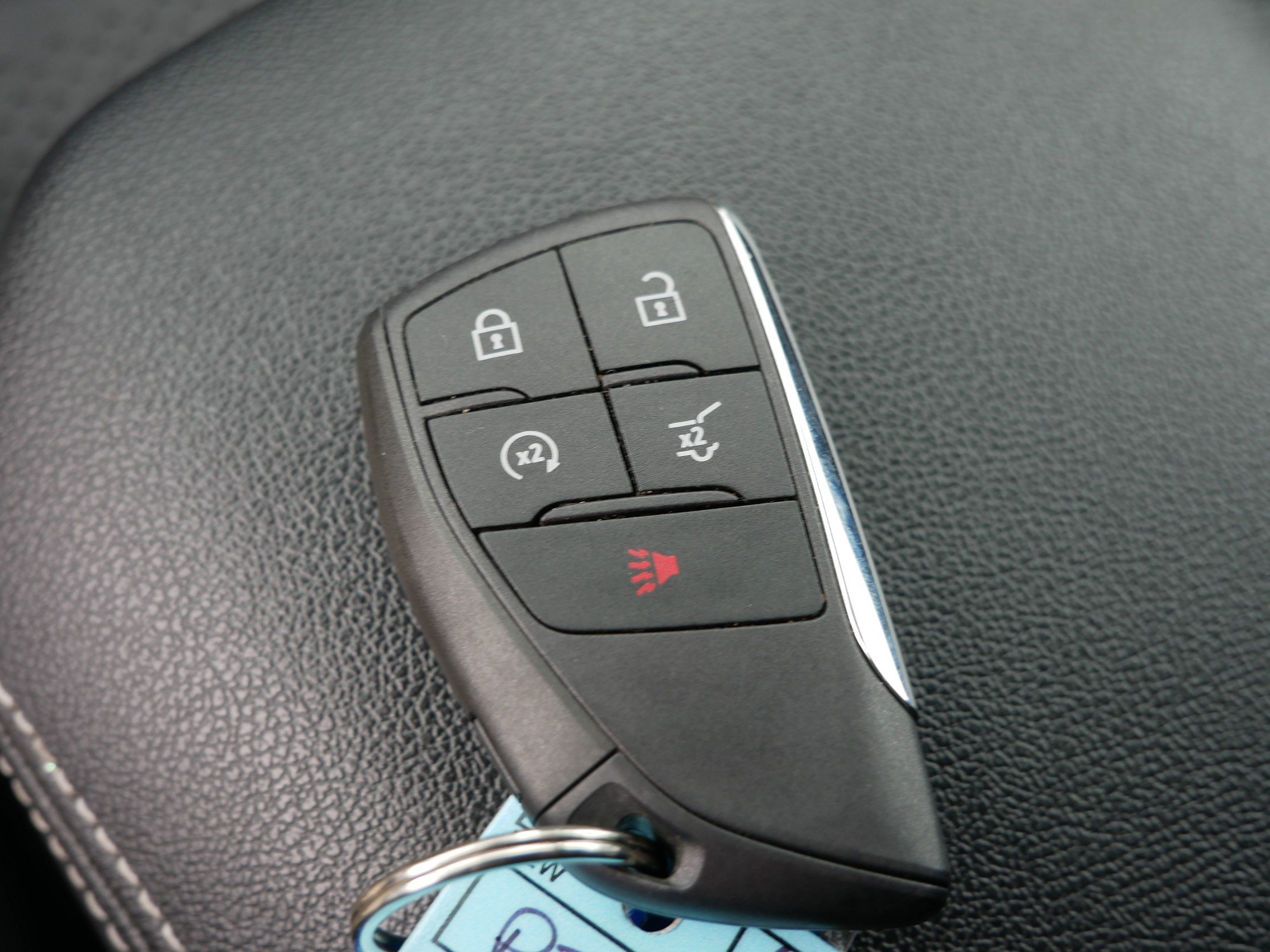 Used 2024 Chevrolet Blazer EV LT AWD/4WD image 33
