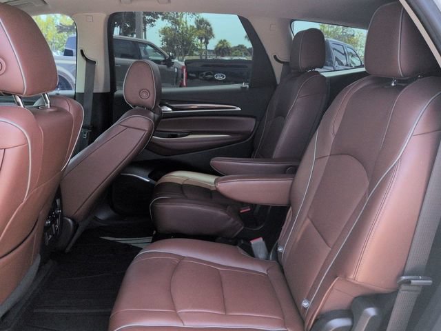 Used 2020 Buick Enclave Avenir w/ Avenir Technology Package AWD/4WD image 14