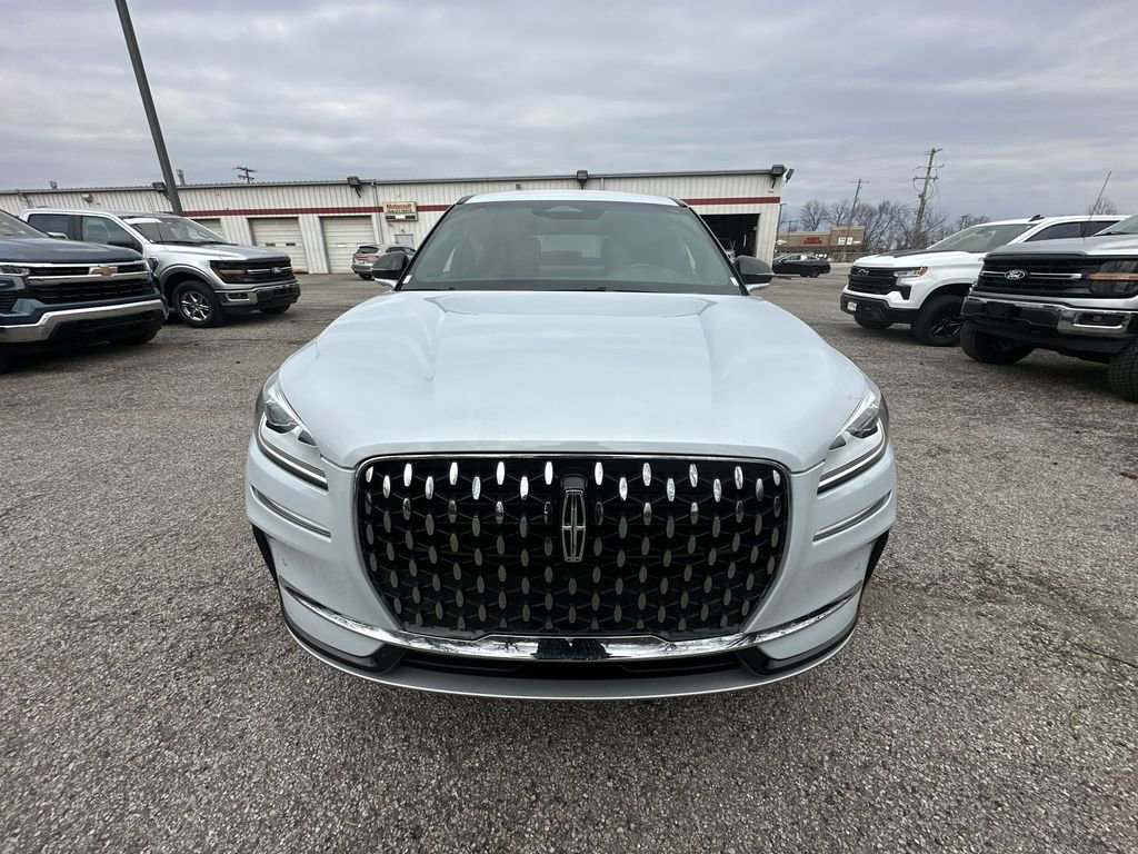Used 2025 Lincoln Corsair Reserve image 26