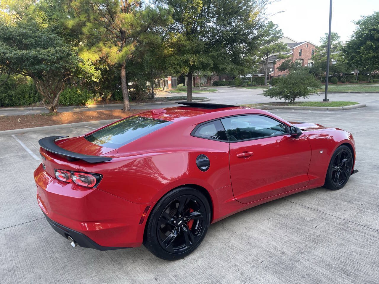 Used 2019 Chevrolet Camaro SS w/ Black Appearance Package RWD image 12