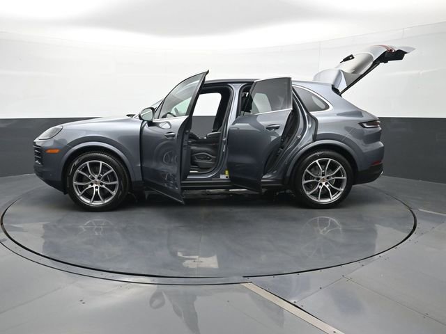 New 2026 Porsche Cayenne image 29
