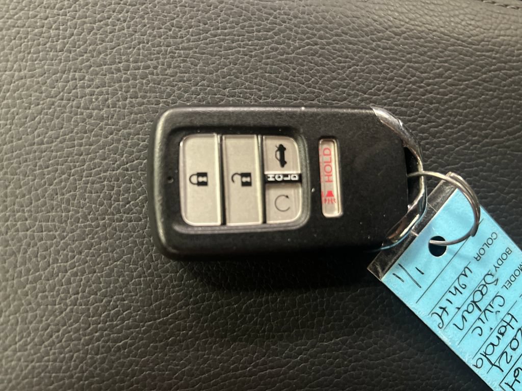 Used 2021 Honda Civic EX-L image 32