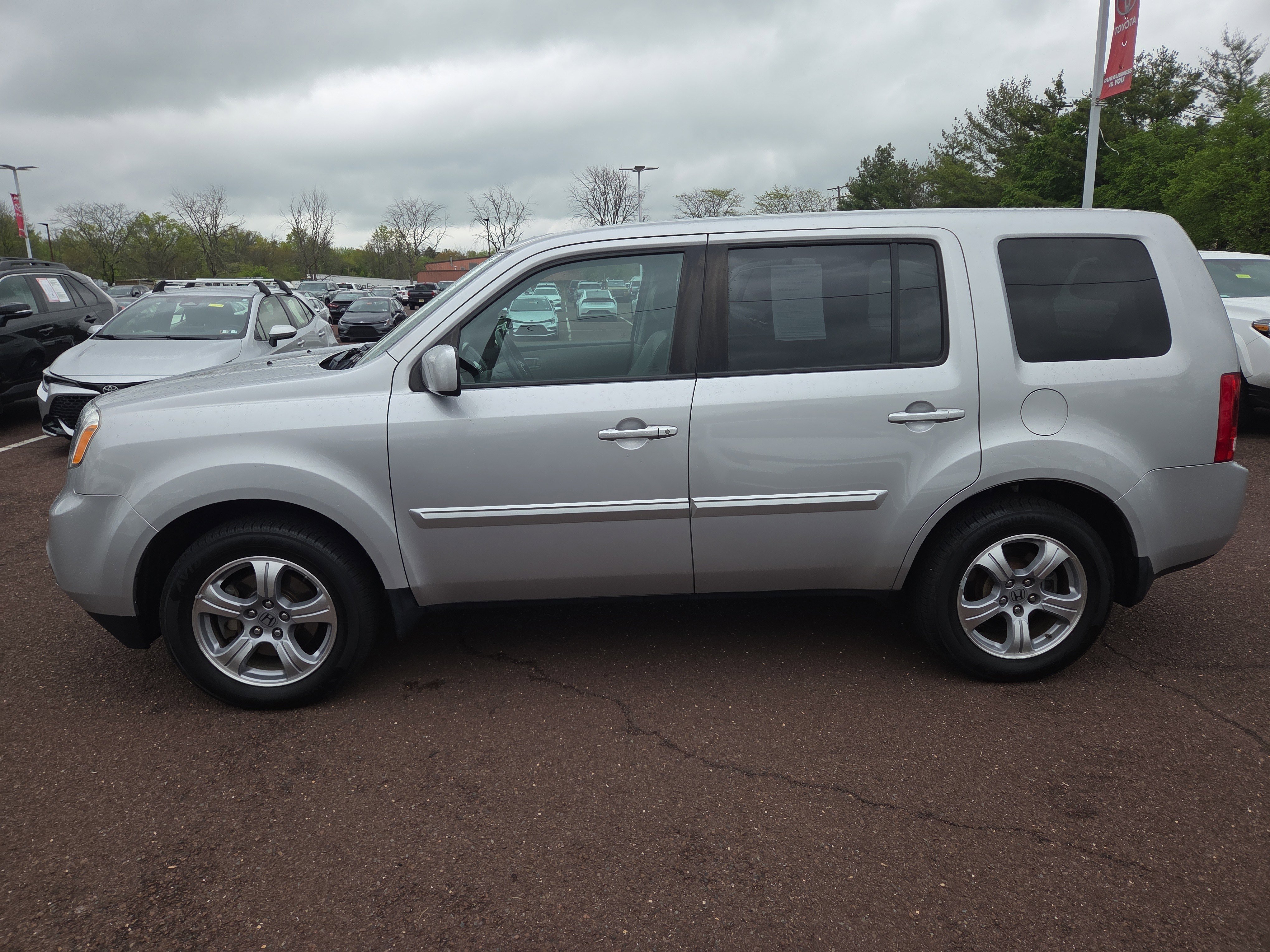 Used 2014 Honda Pilot EX-L image 6