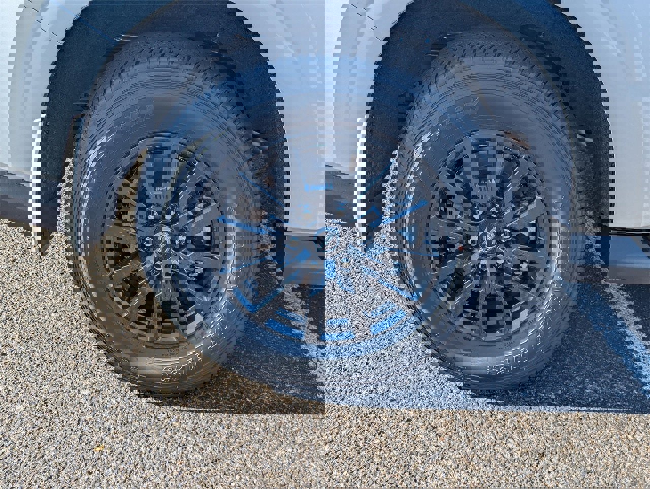 New 2026 Nissan Armada SV image 9