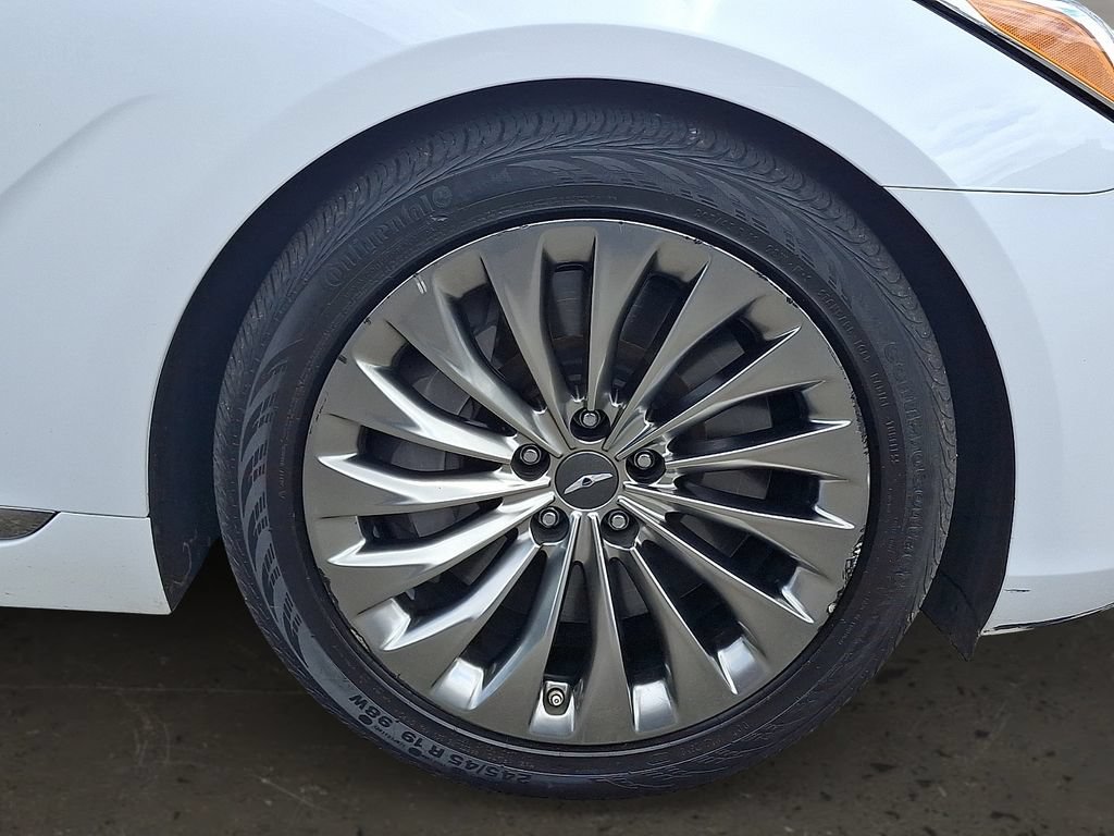 Used 2017 Genesis G90 3.3T Premium AWD/4WD image 9
