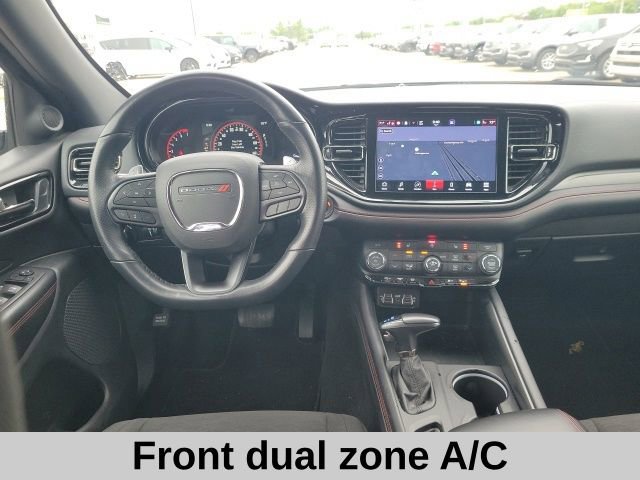 Used 2025 Dodge Durango GT RWD image 4