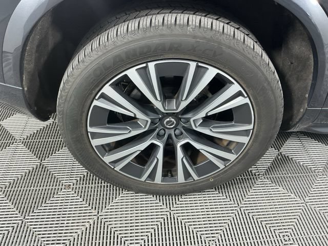Used 2021 Volvo XC90 T5 Momentum w/ Climate Package AWD/4WD image 16