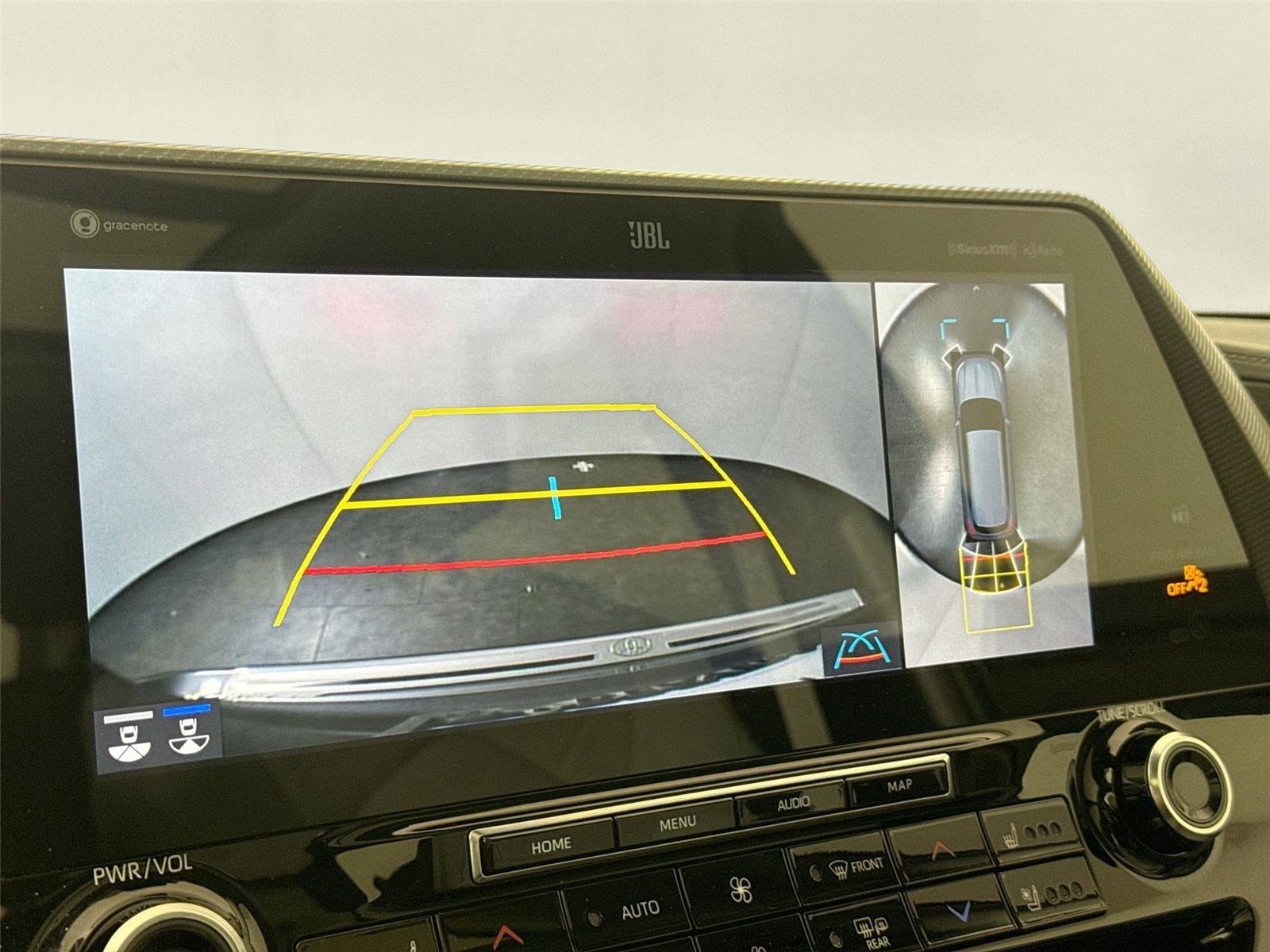 Used 2022 Toyota Highlander Platinum FWD image 26