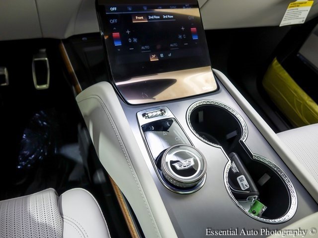 New 2026 Cadillac Vistiq Luxury w/ LPO, Floor Liner Package image 20