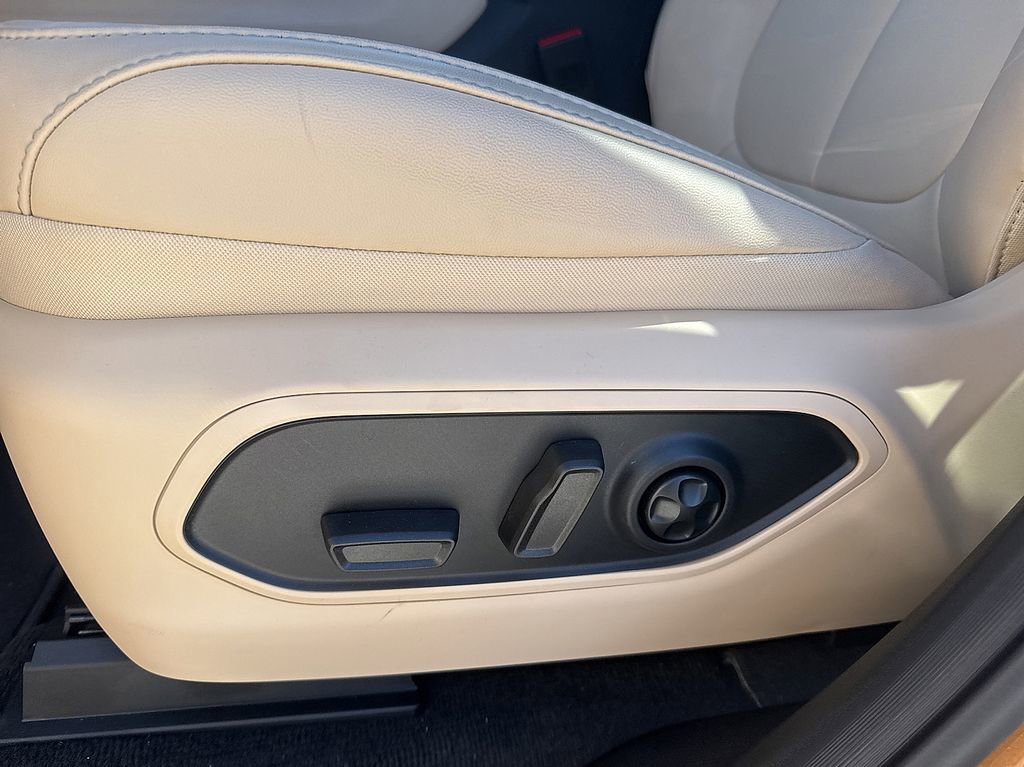 New 2026 Jeep Grand Cherokee L Limited AWD/4WD image 14