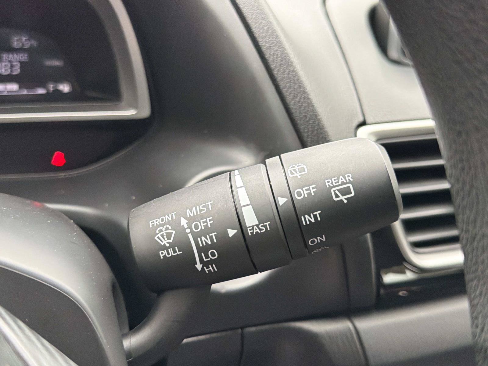 Used 2016 MAZDA MAZDA3 i Sport FWD image 19