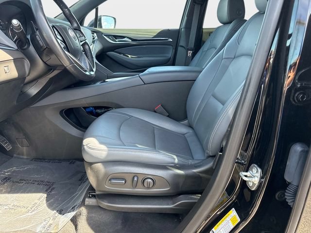 Used 2024 Buick Enclave Essence w/ Technology Package AWD/4WD image 16