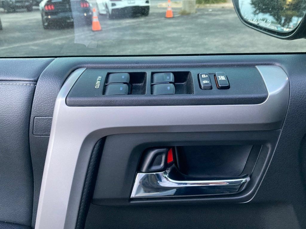Used 2022 Toyota 4Runner SR5 Premium w/ Moonroof Package RWD image 12