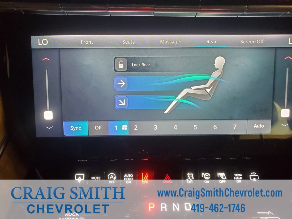 Used 2023 Jeep Grand Wagoneer Series III AWD/4WD image 26