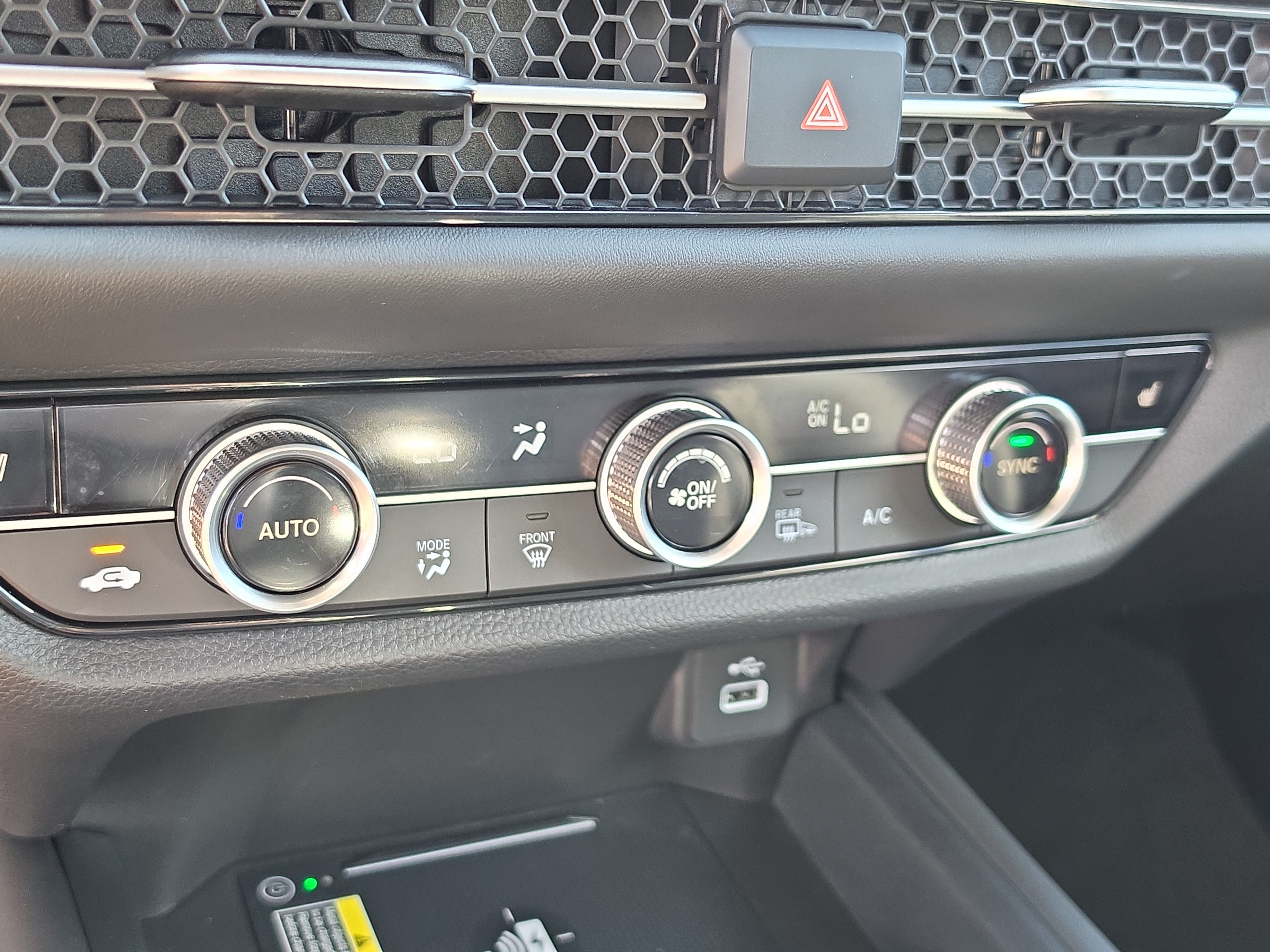 Used 2024 Honda HR-V EX-L image 25