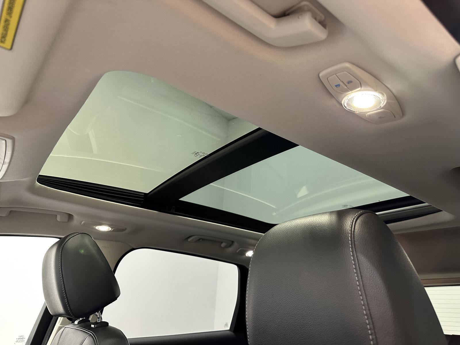 Used 2013 Ford Escape Titanium w/ Parking Technology Pkg image 14