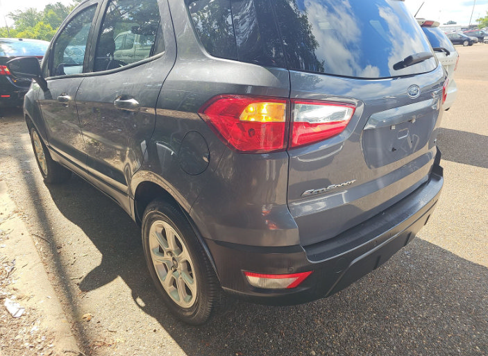 Used 2021 Ford EcoSport SE FWD image 4