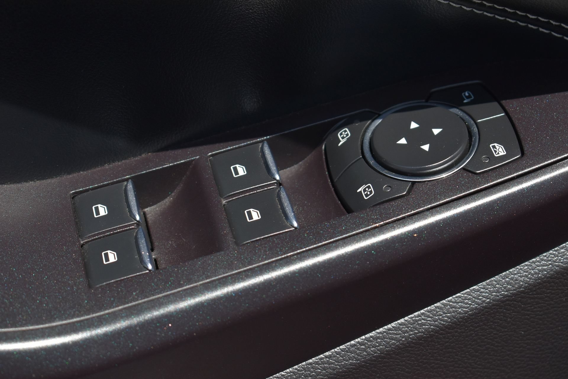 Used 2020 Ford Explorer ST AWD/4WD image 13