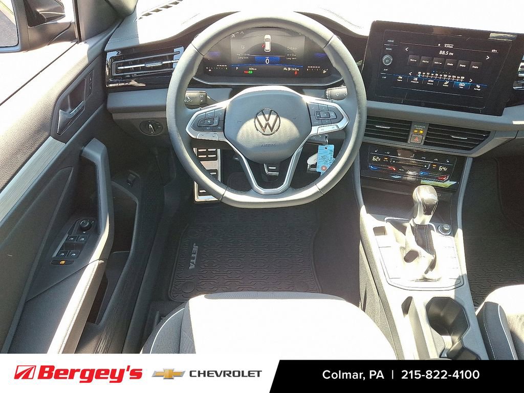 Used 2025 Volkswagen Jetta Sport FWD image 13