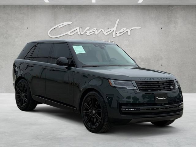 Used 2024 Land Rover Range Rover SE AWD/4WD image 2