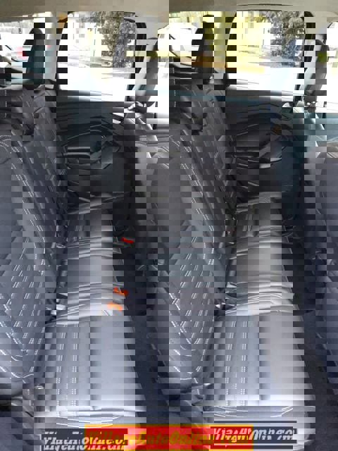 Used 2019 Ford Escape SEL image 34