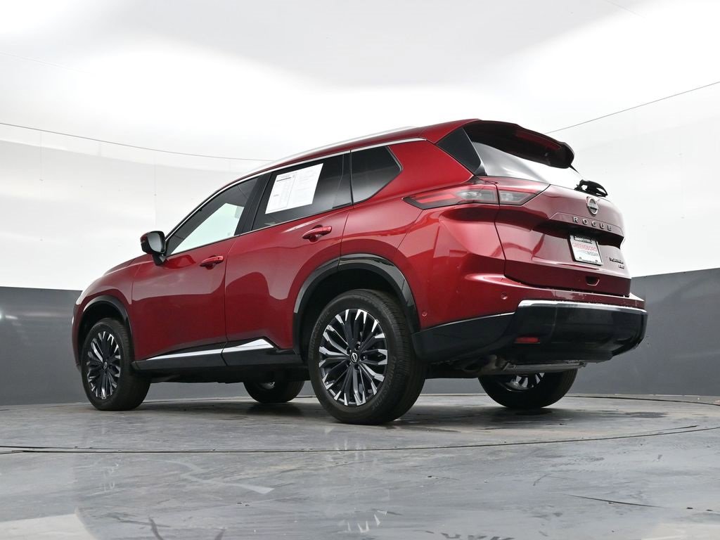 Used 2025 Nissan Rogue Platinum w/ Platinum Premium Package image 42