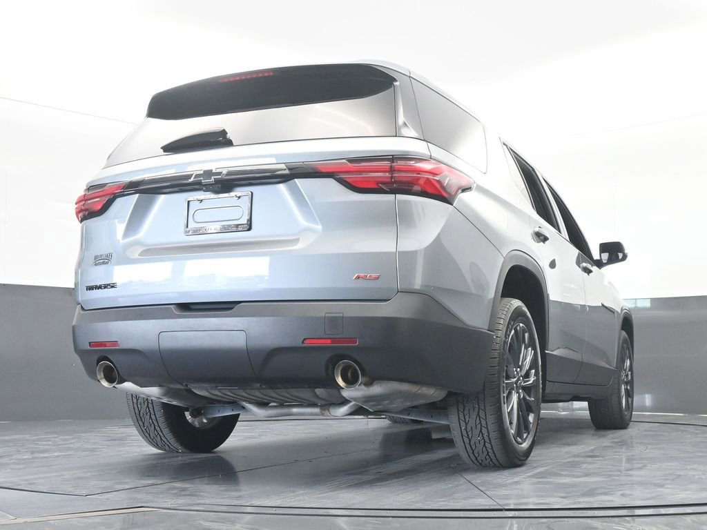 Used 2023 Chevrolet Traverse RS image 68