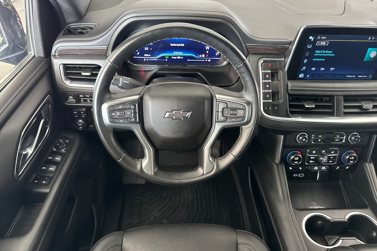 Used 2024 Chevrolet Tahoe Z71 w/ Z71 Off-Road Package AWD/4WD image 13