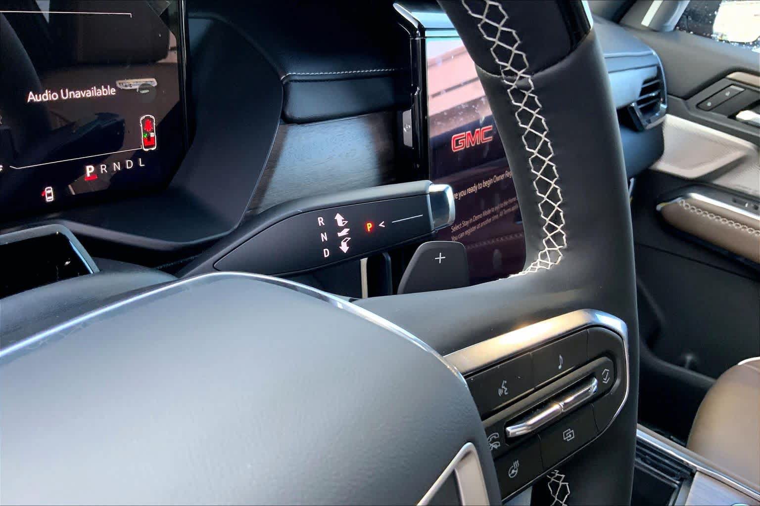 New 2027 GMC Acadia Denali Ultimate w/ LPO, Floor Liner Package FWD image 5