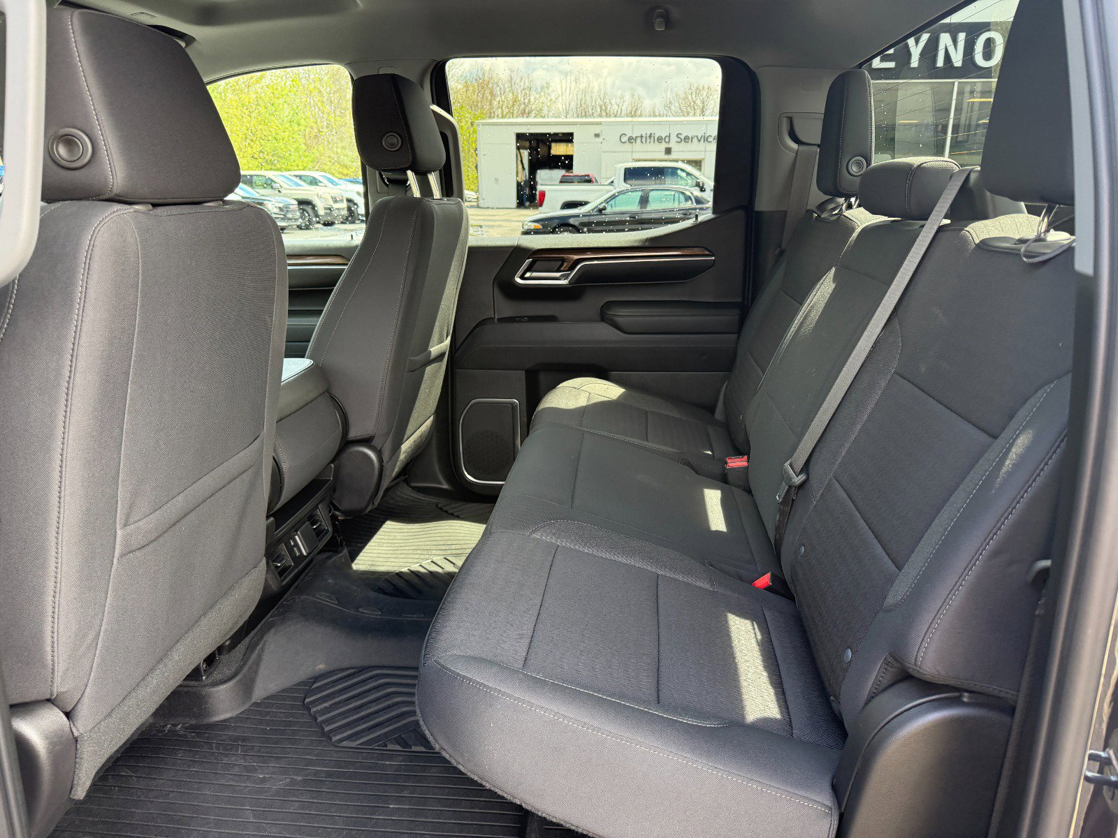 Used 2023 Chevrolet Silverado 1500 RST AWD/4WD image 16