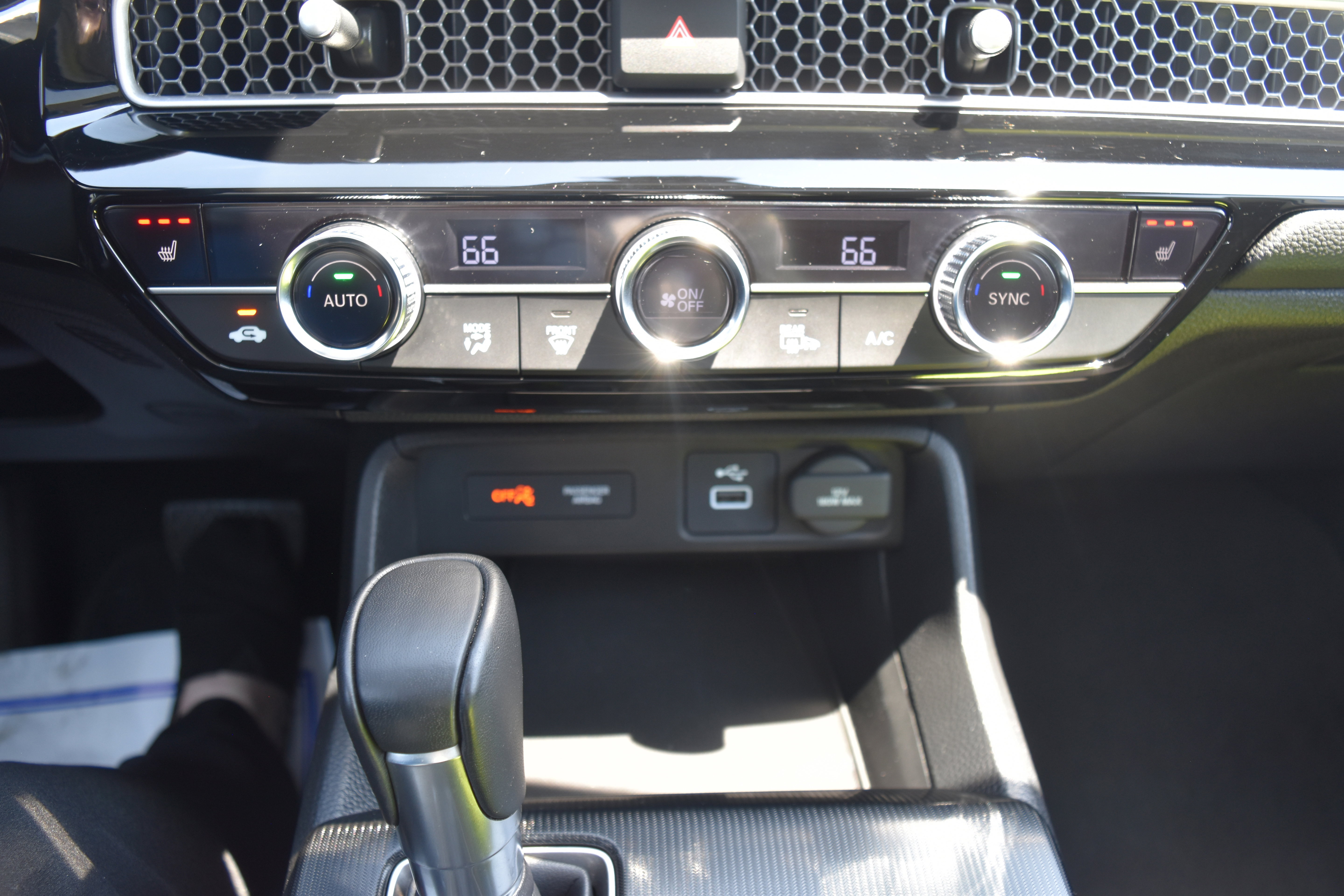 Certified 2023 Honda Civic EX image 22