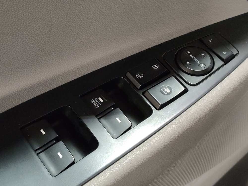 Used 2018 Hyundai Tucson SE image 27