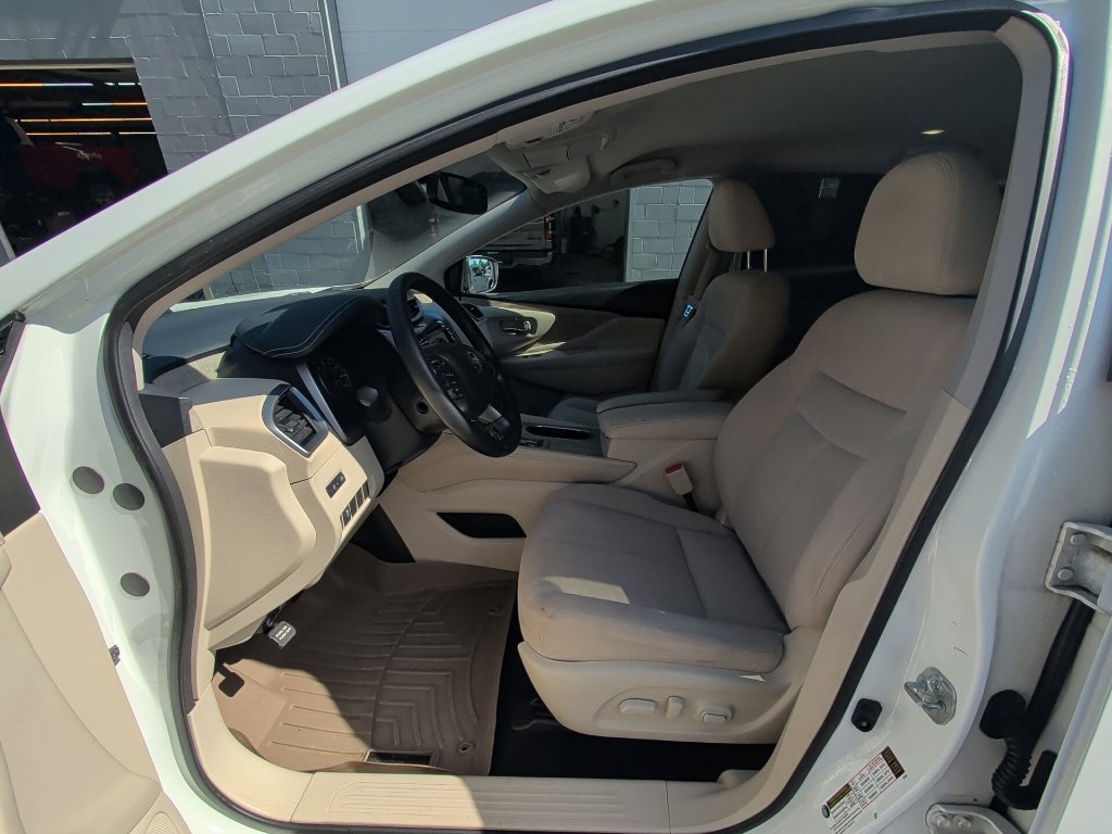 Used 2019 Nissan Murano SV AWD/4WD image 10