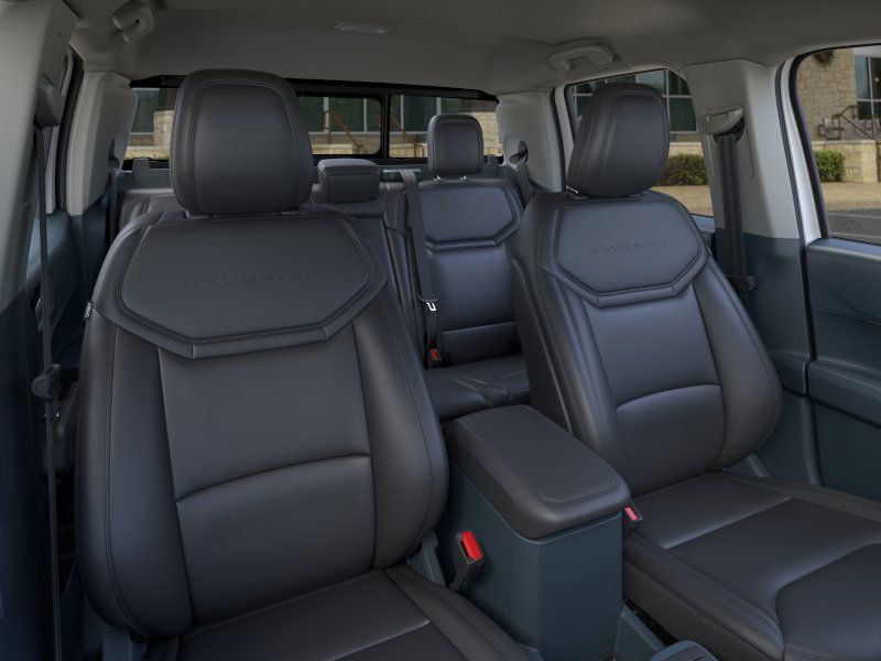 New 2025 Ford Maverick Lariat w/ Black Appearance Package image 10