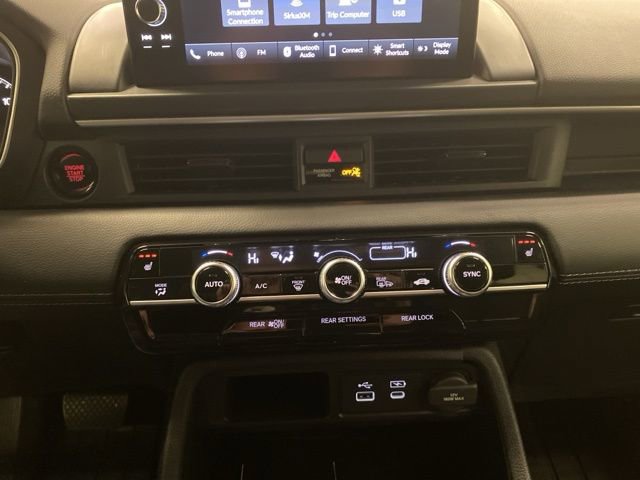 Used 2025 Honda Pilot EX-L image 12