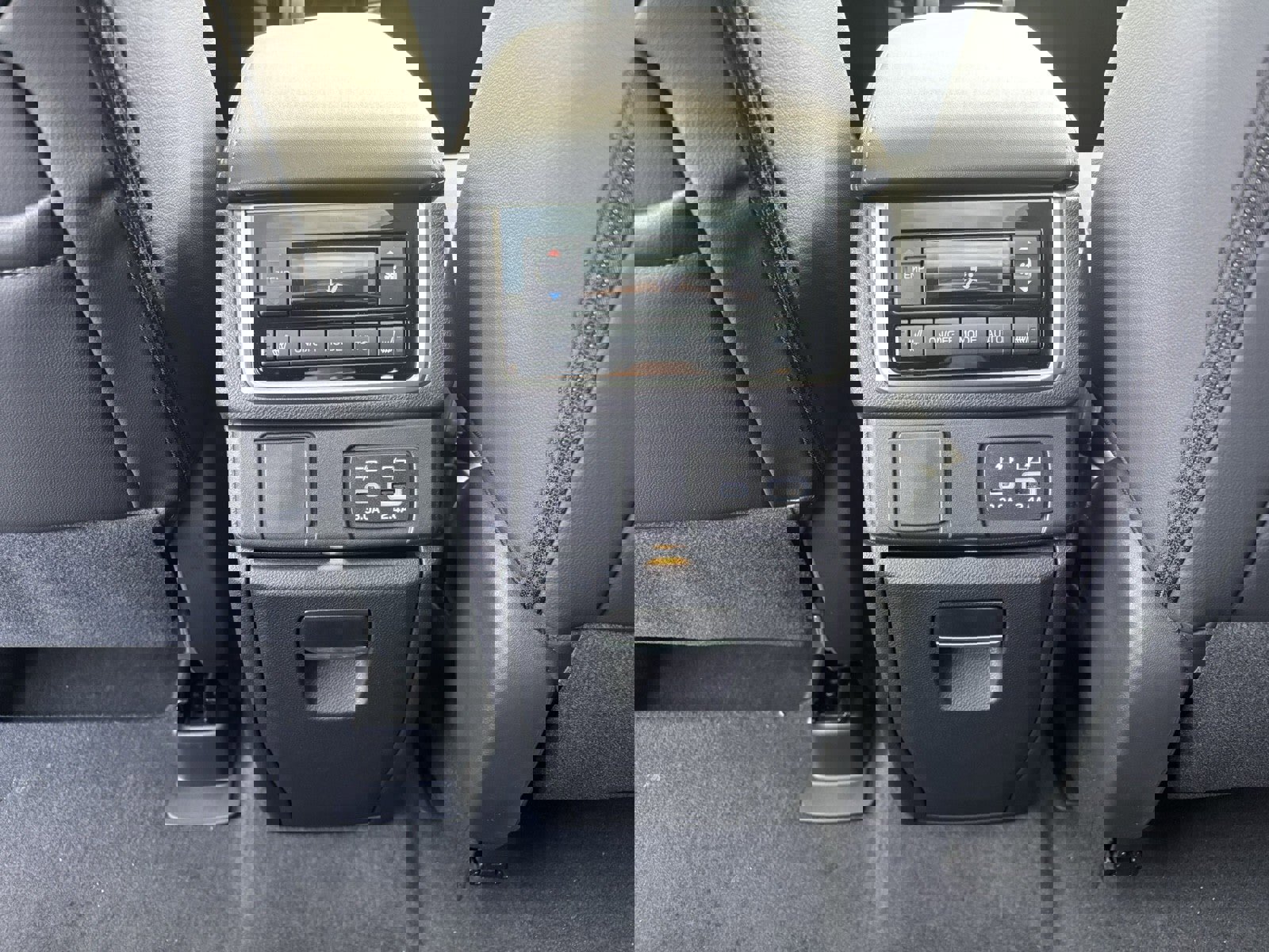 New 2025 Subaru Ascent Limited image 34