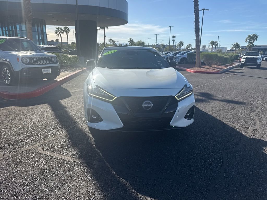 Used 2023 Nissan Maxima SR w/ Sport Mat Group FWD image 2