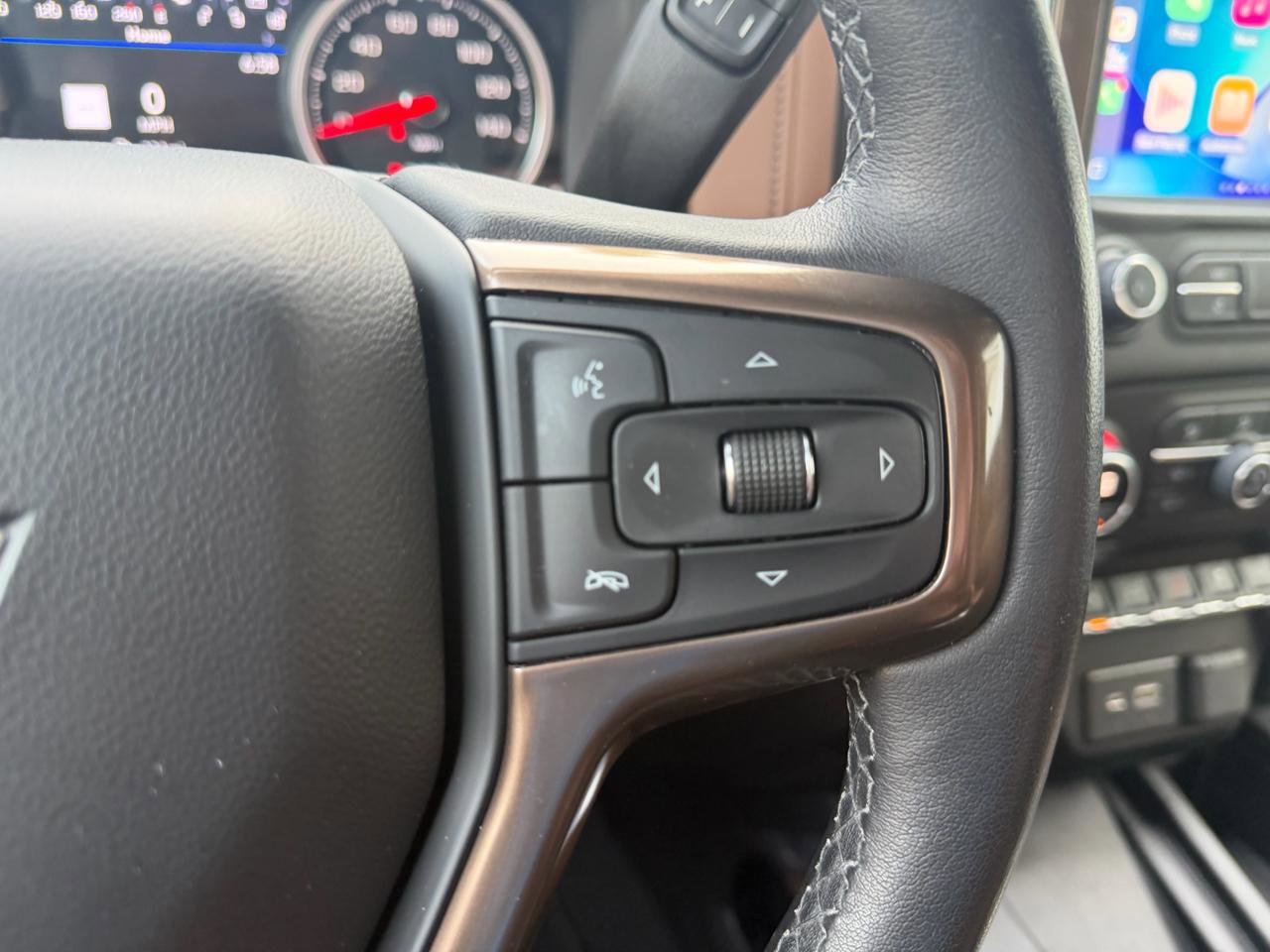 Used 2022 Chevrolet Silverado 2500 High Country w/ LPO, Dark Essentials Package AWD/4WD image 16