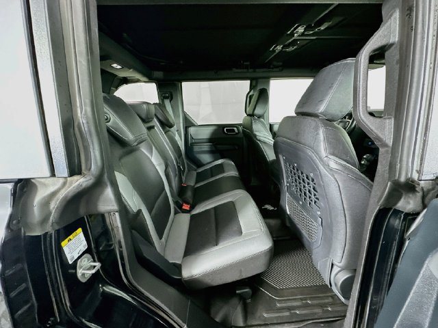 Certified 2024 Ford Bronco Black Diamond AWD/4WD image 33